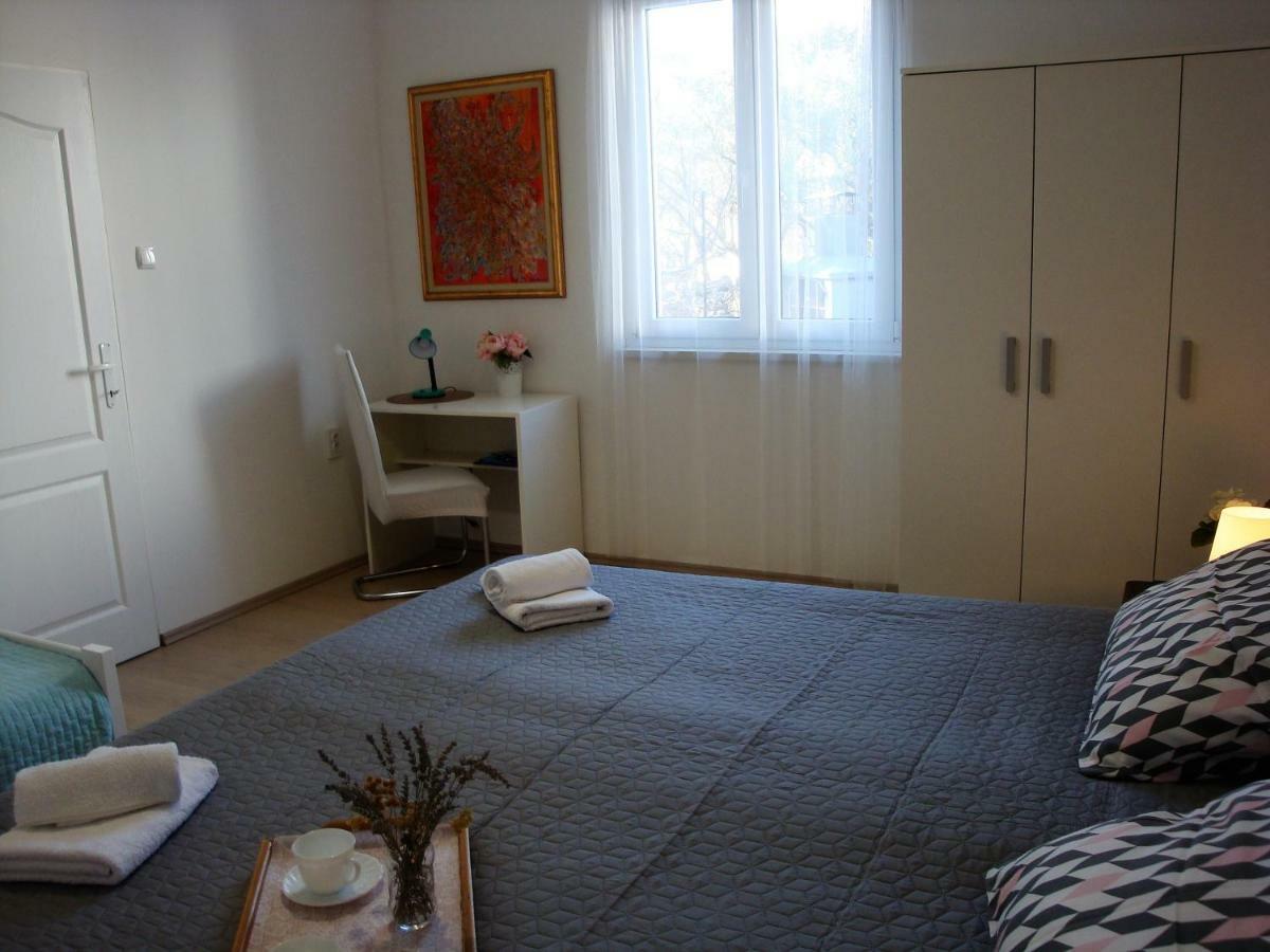 Olea Apartment *